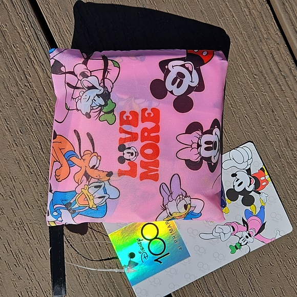DISNEY AND FRIENDS FOLDAWAY TOTE - Picture 11 of 11